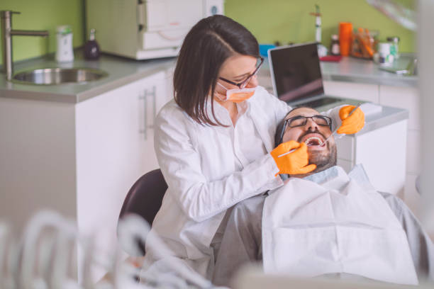 Best Emergency Tooth Extraction in Fredonia, KS